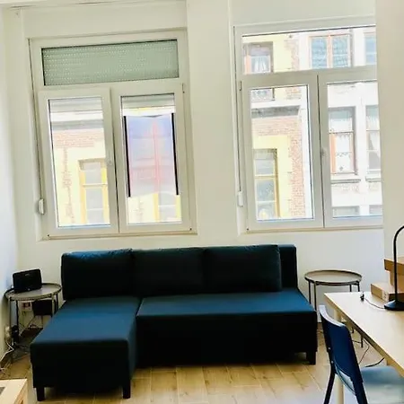 Cosy Urban - Hyper Centre Апартаменты *